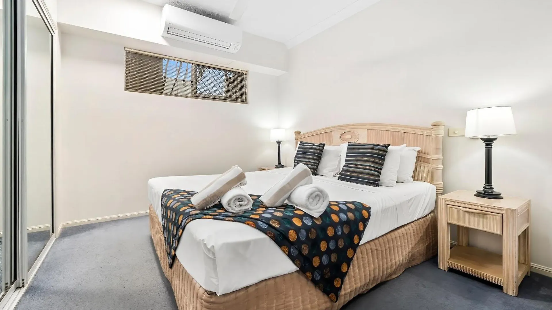 Alassio Beachfront Apartments Palm Cove